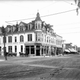 Illustration for article titled Photos of L.A.s Most Famous Streets When They Were Dirt Roads